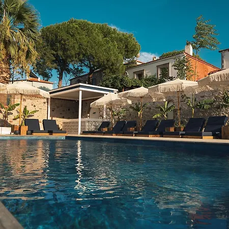 The North Wind 酒店 *